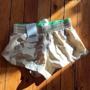 Fabletics Hali Run Short in Cedar size XS NWT